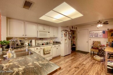 Jojoba Kitchen view 1