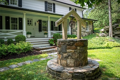 69 Whippoorwill Rd, Armonk, NY 10504 - photo 2