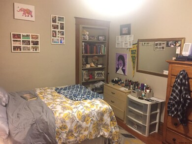 38 Peyster St, Albany, NY 12208 - photo 5