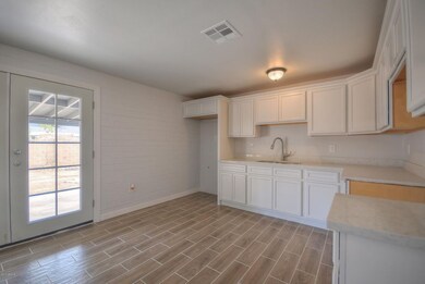 7331 W Montecito Ave, Phoenix, AZ 85033 - photo 7