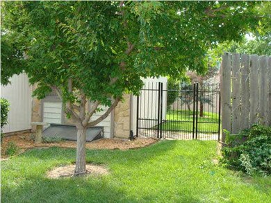 Classy gate into backyard