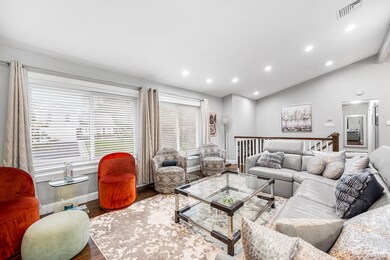 25 Hitching Post Ln, Glen Cove, NY 11542 - photo 7