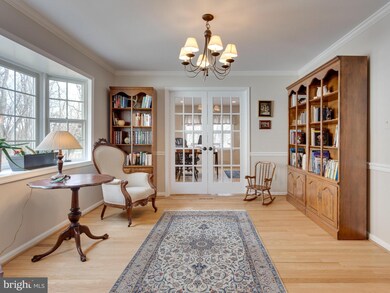 2209 Goldentree Way, Vienna, VA 22182 - photo 4