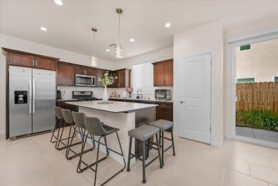 841 Corazon Ave, Clovis, CA 93619 - photo 7