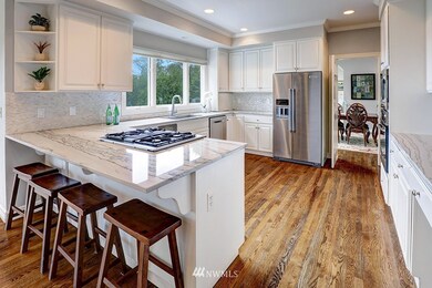 8182 W Mercer Way, Mercer Island, WA 98040 - photo 5