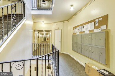 1495 Newton St NW unit 304, Washington, DC 20010 - photo 3