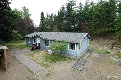 21149 Hobson Rd SE, Yelm, WA 98597 - photo 2