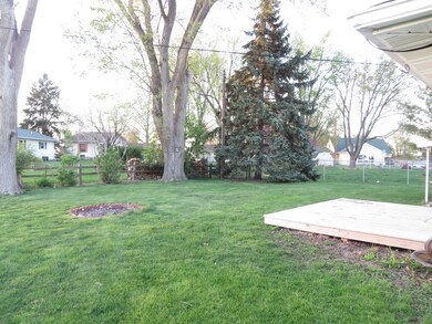 891 Elm Place, Princeton, IL 61356 - photo 3