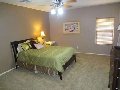 4090 E Cullumber Ct, Gilbert, AZ 85234 - photo 6