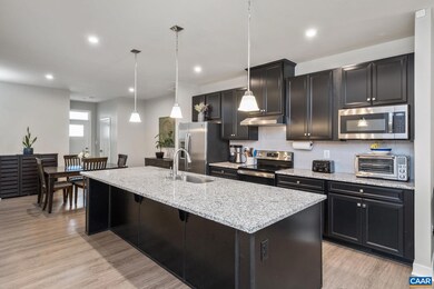 935 Marsac St, Charlottesville, VA 22901 - photo 2