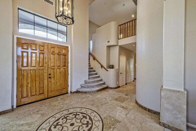 004_Double Door EntryFoyer