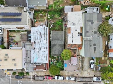 107 Dwight St, San Francisco, CA 94134 - photo 3