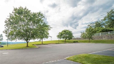 226 Merion Ln, Easton, PA 18042 - photo 3