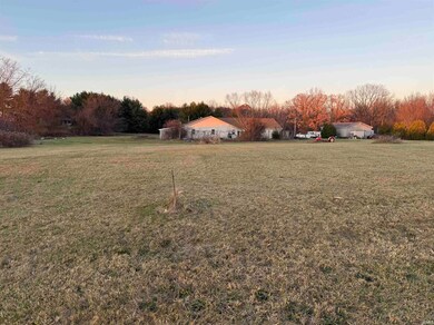 5664 S 500 W, Columbia City, IN 46725 - photo 2