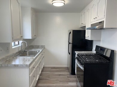 1629 W 158th St unit 5, Gardena, CA 90247 - photo 3