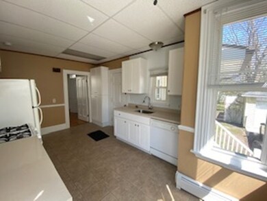 16 Ash St unit 1, Danvers, MA 01923 - photo 4