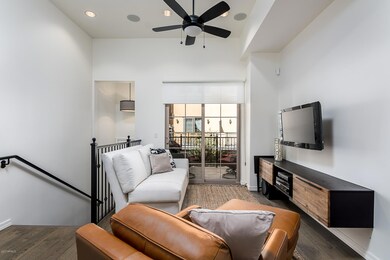 421 W 6th St 1015 - MLS-10