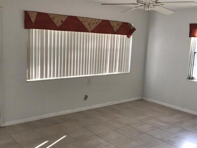 311 Camden N, West Palm Beach, FL 33417 - photo 4