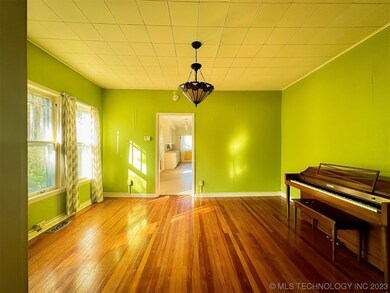 128 W 17th St, Ada, OK 74820 - photo 6