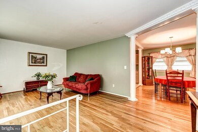 5 Chapel View Ct, Silver Spring, MD 20904 - photo 3