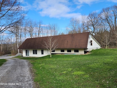 1382 Carlisle Rd, Sprakers, NY 12166 - photo 2