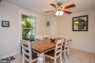 7912 Railroad St, Dunn Loring, VA 22027 - photo 6