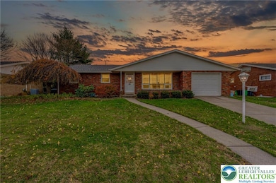 960 E Fairview St, Allentown, PA 18109 - photo 2