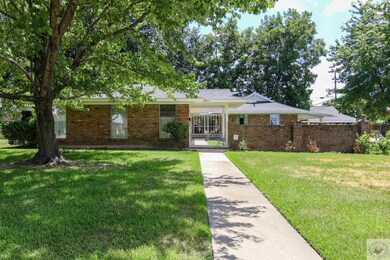 2 Desoto Cir, Texarkana, TX 75503 - photo 2