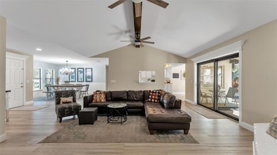 1020 Rustic Ln, Lakeland, FL 33811 - photo 7