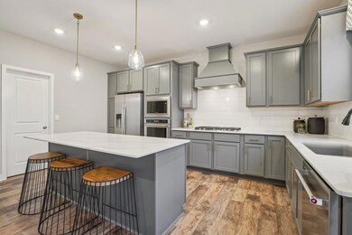 1741 Oak Creek Pass, Chaska, MN 55318 - photo 2