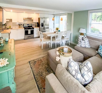 Unit 1 - Open floor plan