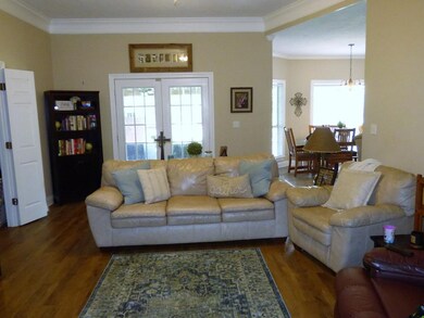 1021 Quail Ridge Dr, McComb, MS 39648 - photo 2