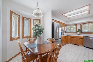 7812 S 71st St, La Vista, NE 68128 - photo 7