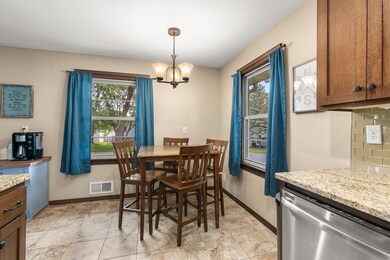 228 8th Ave N, Sauk Rapids, MN 56379 - photo 7