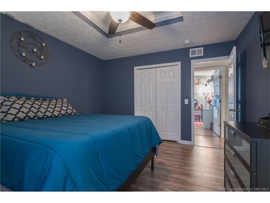 127 Broadmoor Ave, Charlestown, IN 47111 - photo 4