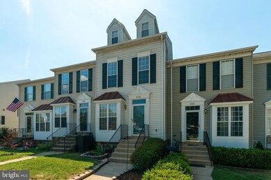 4262 Ashmere Cir, Dumfries, VA 22025 - photo 2