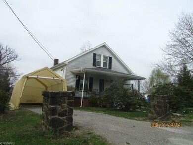 46372 Wyoming Ave, East Liverpool, OH 43920 - photo 2