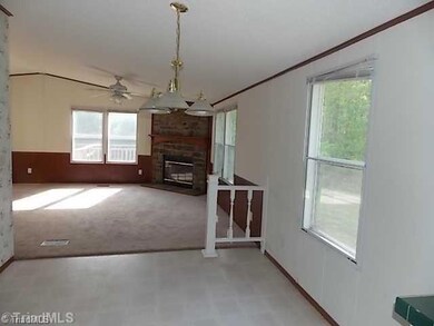 5853 Nc Highway 49 S, Denton, NC 27239 - photo 7