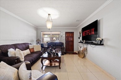 6616 SW 2nd Ct, Pembroke Pines, FL 33023 - photo 7