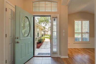 03 Entry_Foyer