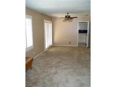 10618 Park View Cir, El Paso, TX 79935 - photo 6