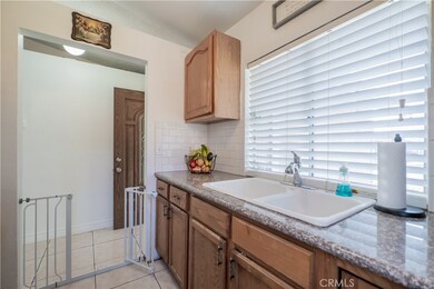 824 Atchison St, Colton, CA 92324 - photo 5