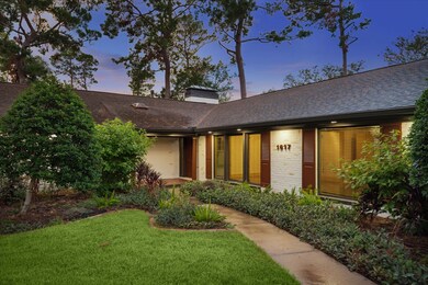 1617 Huge Oaks St, Houston, TX 77055 - photo 3