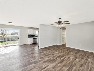 208 N Heather Ln, Maize, KS 67101 - photo 5