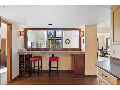 7655 Ridgewood Dr, Gladstone, OR 97027 - photo 6