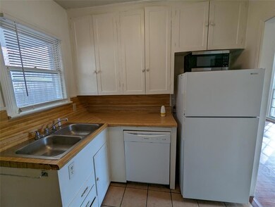 6031 Marquita Ave, Dallas, TX 75206 - photo 5