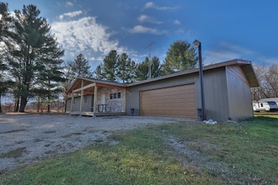 N8510 Fish Rd, New Lisbon, WI 53950 - photo 3