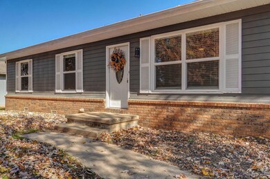 1108 N Walleye St-4