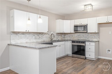 410 Mckenzie Place, Savannah, GA 31405 - photo 7