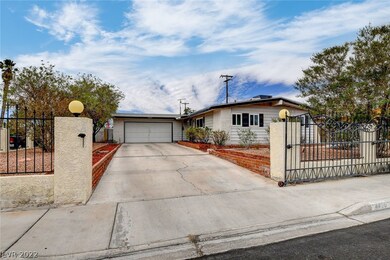 4405 Hillcrest Ave.